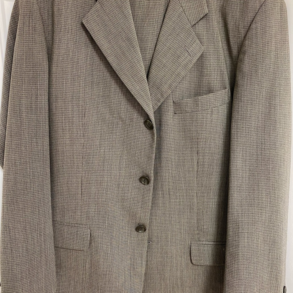 Kasper 2 PC Mens Suit. 42R